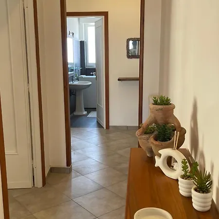 Apartment Flomahouseanzio