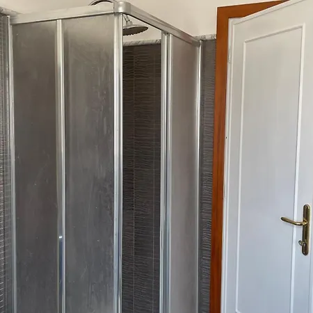 Apartment Flomahouseanzio Anzio